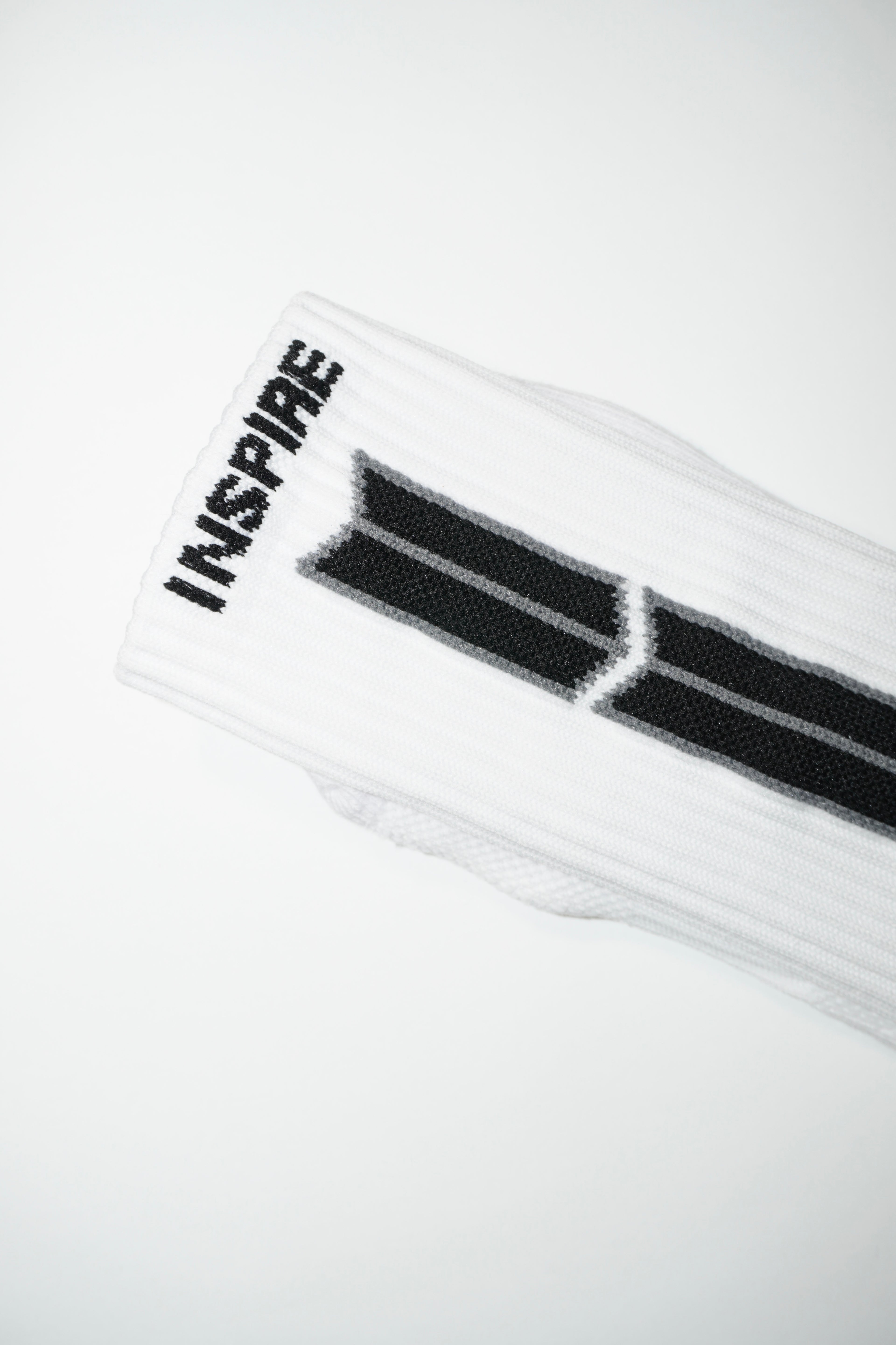 WHITE FULL GRIP TRAINING SOCKS - NO SLIP PERFORMANCE