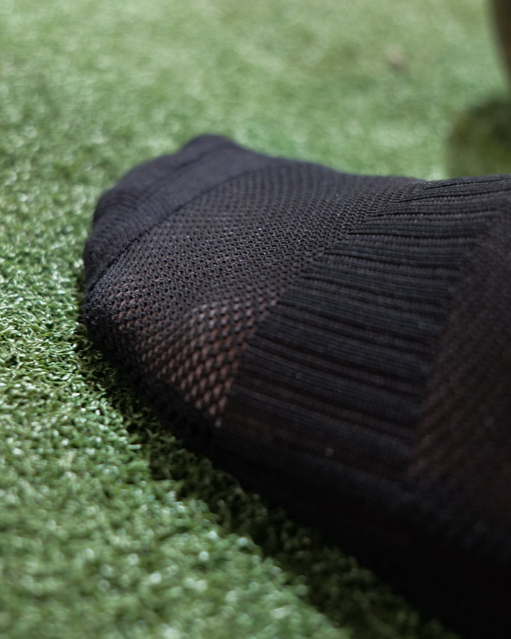 BLACK FULL GRIP TRAINING SOCKS - NO SLIP PERFORMANCE